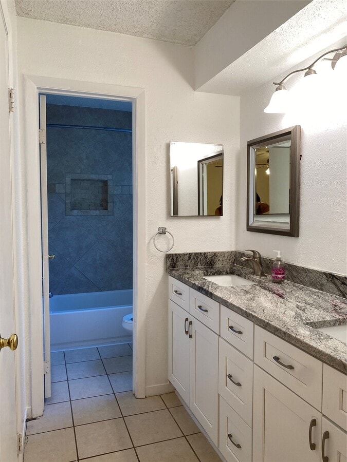 Photo - 22810 Archibald Blair Ln