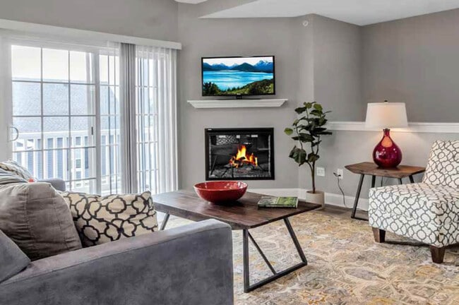 om-pics_page_06_image_00031-1 - Heron Pointe  Apartments