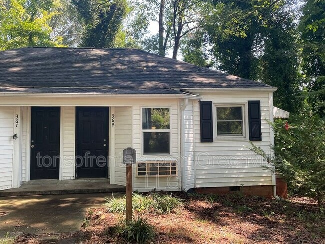 Building Photo - 369 Palmer St Rental