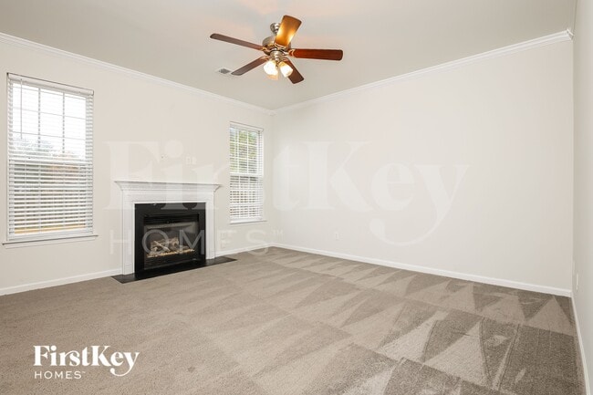 Photo - 3357 Middlesboro Ave