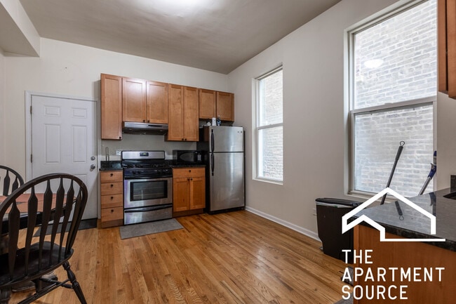 Photo - 2517 N Ashland Ave Unit 1