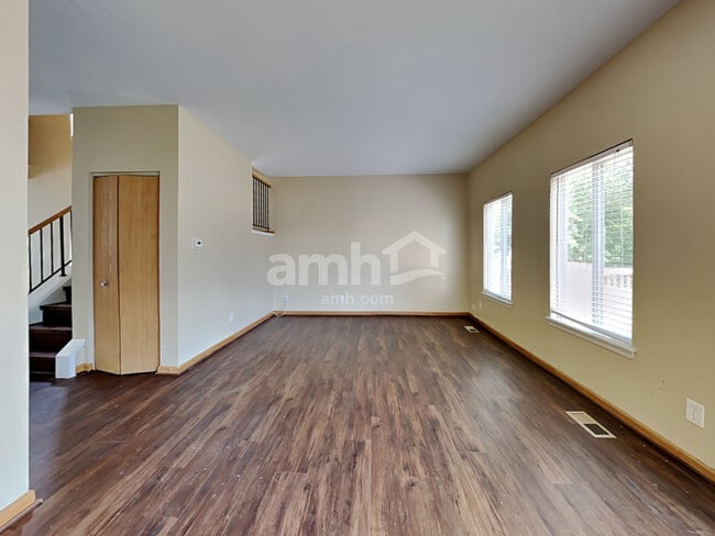 Photo - 14017 Emerald Ct