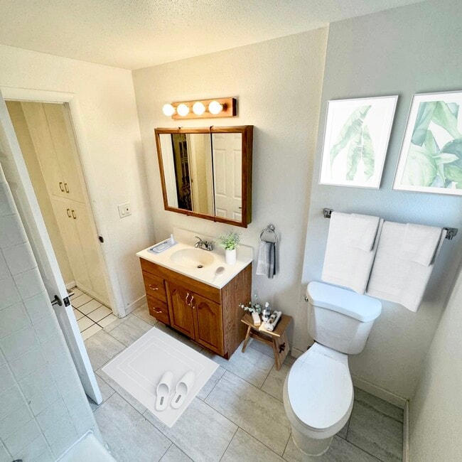 Photo - 771 Wall St Unit #21