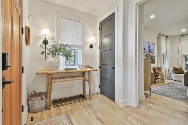 Photo - 130 Arcadia Ave