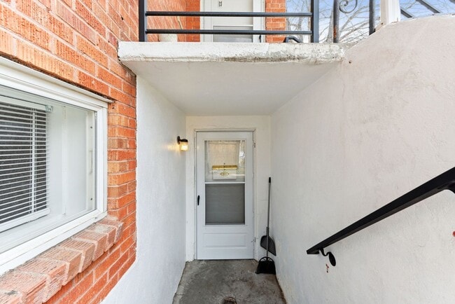 Photo - 1520 Oneida St