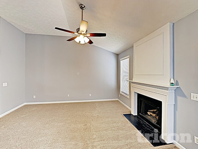 Photo - 420 Heathcliff Ct