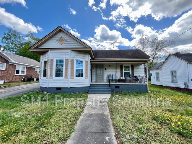 Photo - 617 Harris St