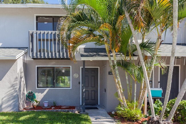 Building Photo - 3403 Poolside Dr Rental