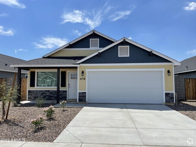 Building Photo - 5718 S 12th Ln Rental