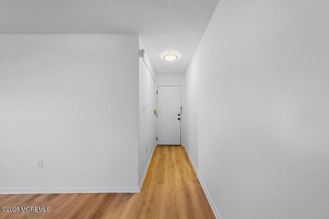 Photo - 10 Monmouth St Unidad B