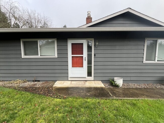 Photo - Move-In Ready Single-Story with Beautiful Front Garden & Spacious Kitchen