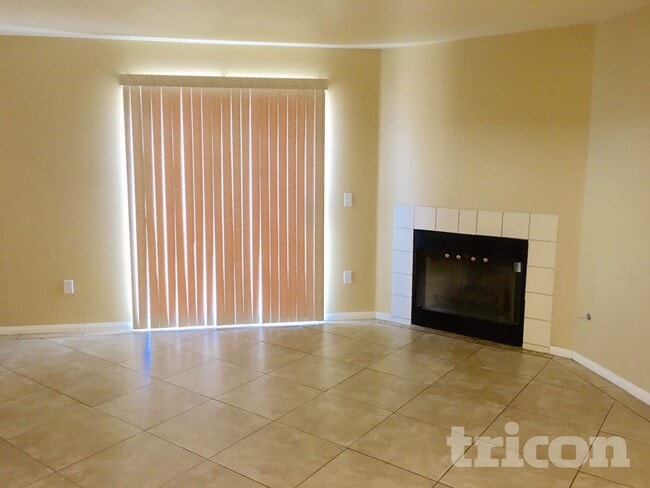 Photo - 2188 Alisa Maria Way