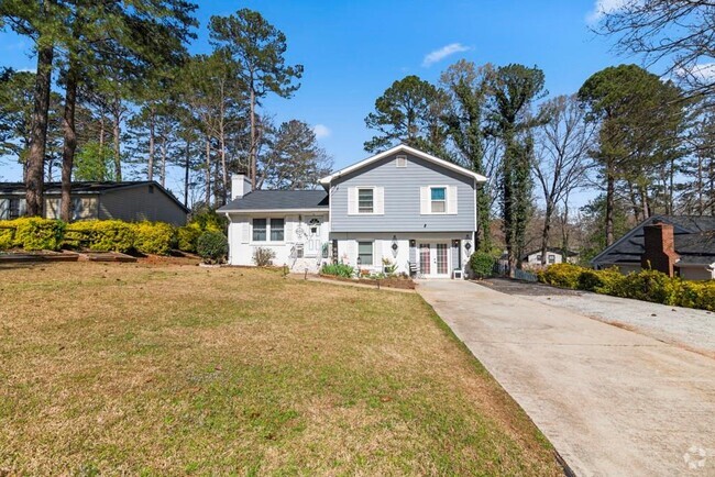 Building Photo - 1595 Sugarmaple Ln SW Rental
