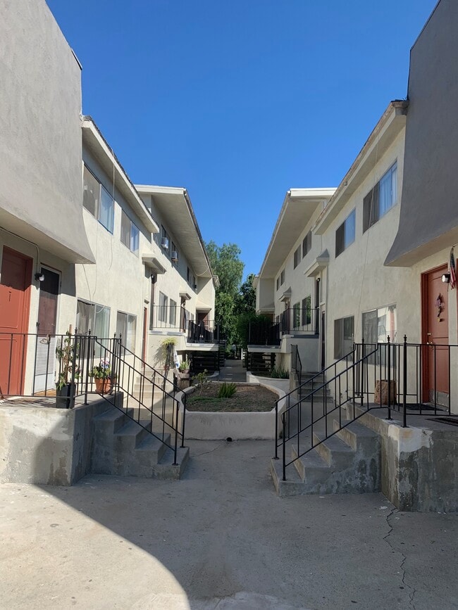 Photo - 412 San Pascual Ave Unidad 5