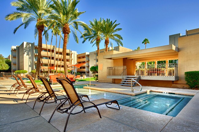 Capri on Camelback Apartments For Rent in Phoenix, AZ | ForRent.com