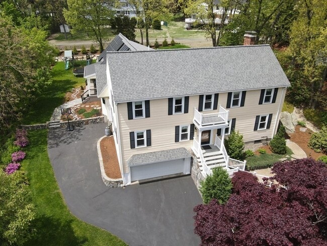 Photo - 22 Amberwood Dr House