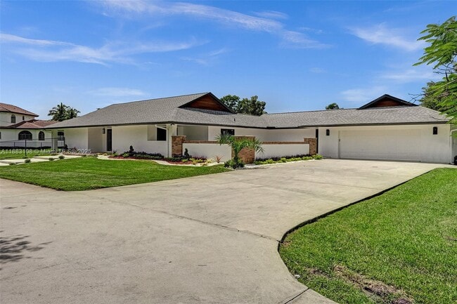 Photo - 12100 NW 6th St