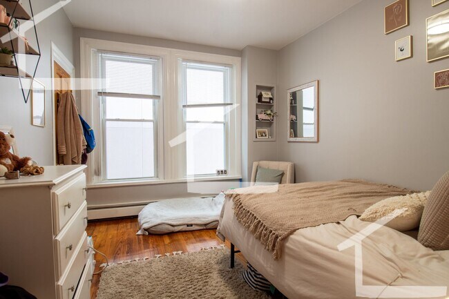 Photo - Parking Included, Laundry on a Site