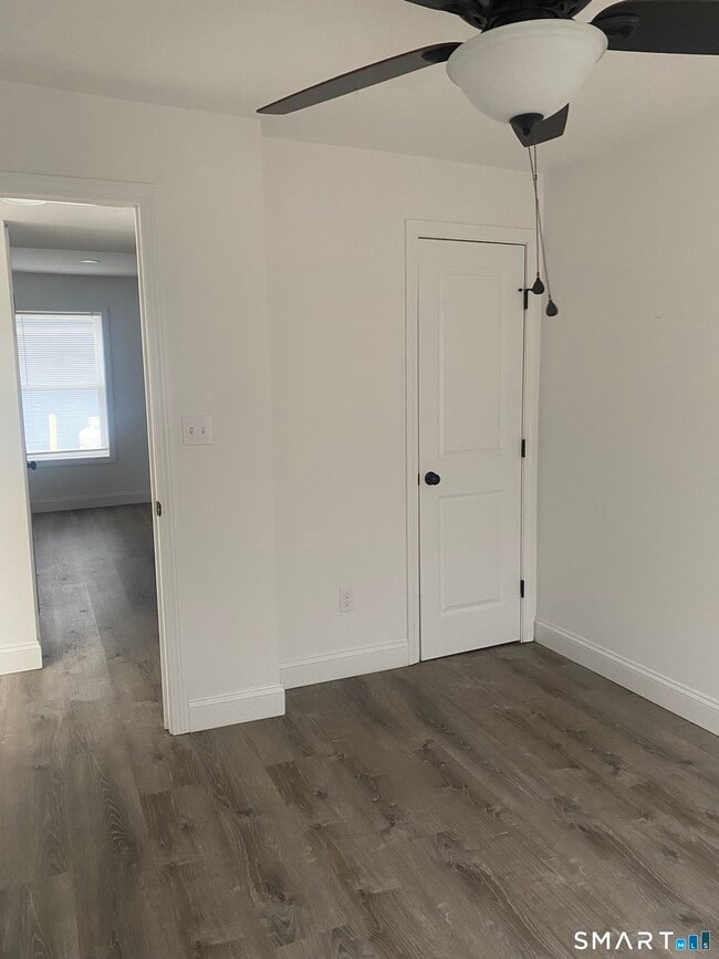 Photo - 13 Railroad Ave