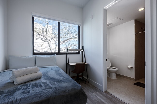 Photo - Saffron Apartments