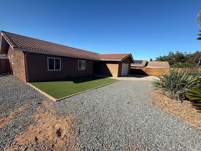 Photo - Charming 3-Bedroom 2-Bath Home with Large ...