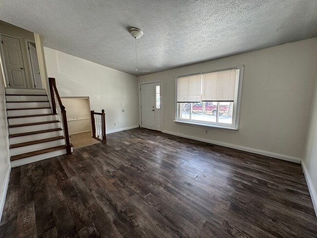 Photo - 5508 Meckes Ln