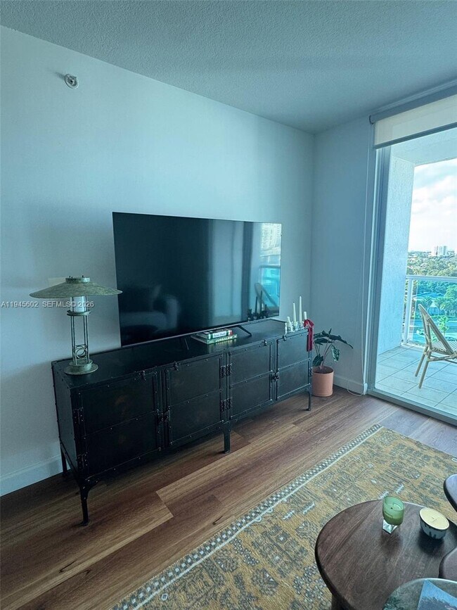 Photo - 1723 SW 2nd Ave Unit 1104