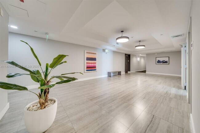 Photo - 140 S Dixie Hwy Unit 602