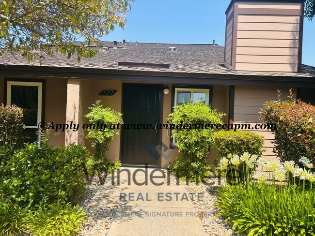Photo - 127 Touchstone Pl