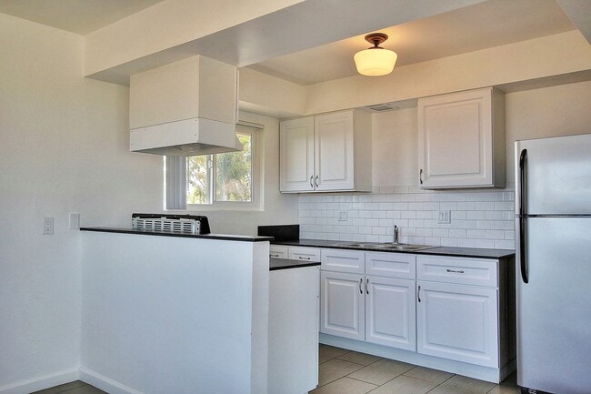 Photo - 6742 Del Playa Dr Unidad A