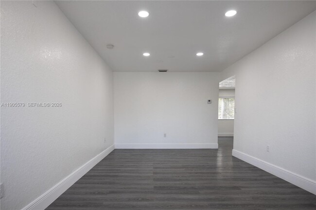 Photo - 15330 SW 134th Pl