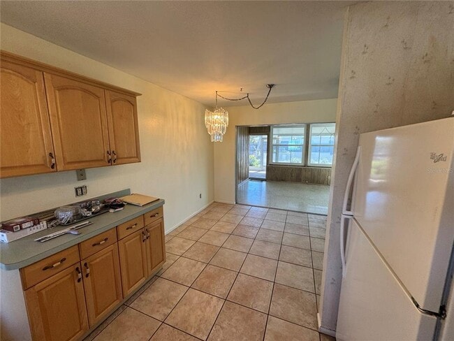 Photo - 264 Glen Oak Rd