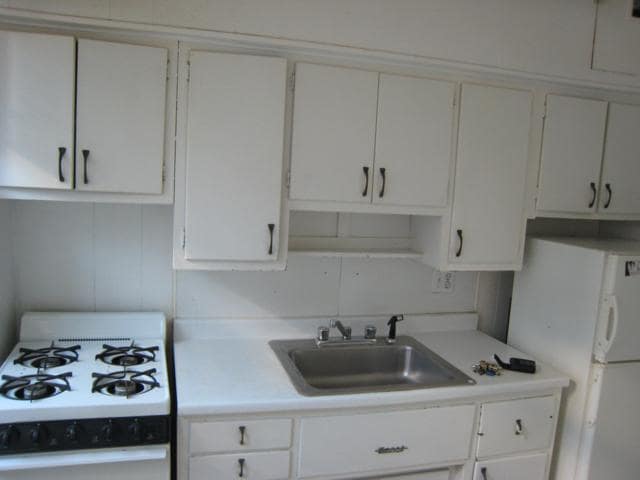 Building Photo - 2003 Commonwealth Ave Unit 9 Rental