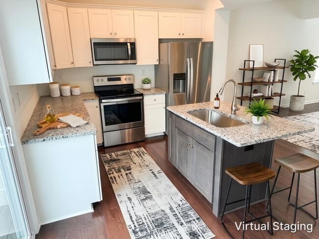 Photo - 221 Faulk Dr