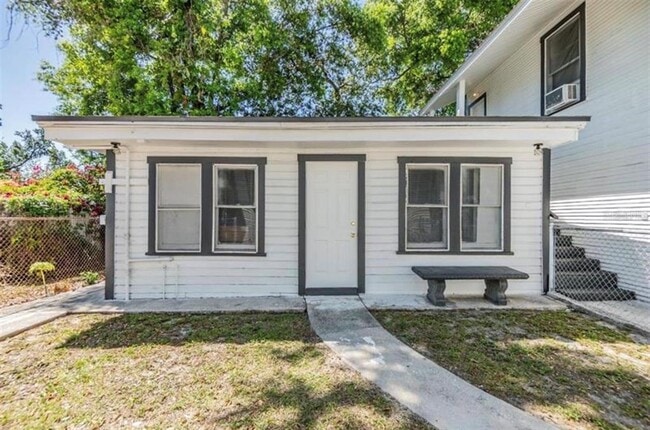 Building Photo - 2914 N 10th St Unit C