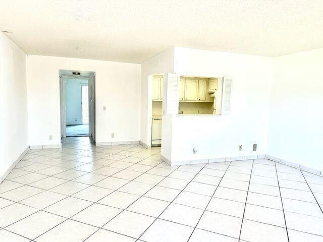 Photo - 142 Brighton D Condo