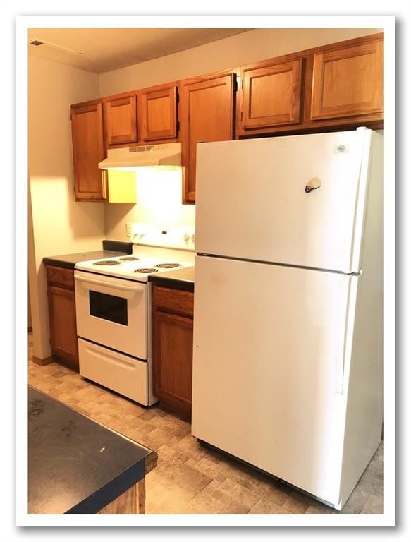 Photo - 807 Maple Dr