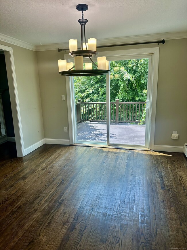 Photo - 254 Sand Hill Rd
