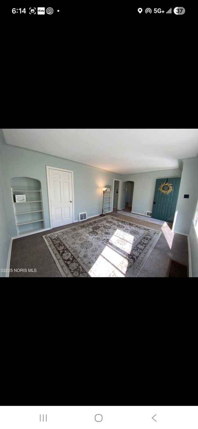 Photo - 3331 Van Fleet Pky