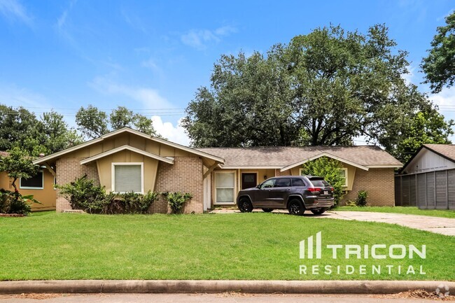 Building Photo - 9330 Highmeadow Dr Rental