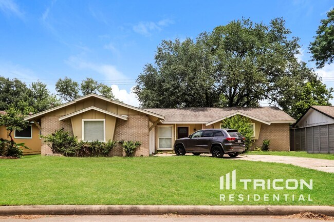 Photo - 9330 Highmeadow Dr Casa