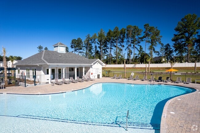 Pool - Pointe Grand Savannah
