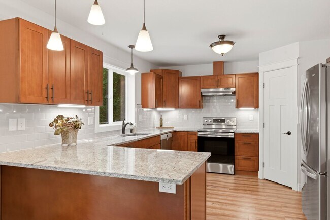 Photo - 8645 Evergreen Dr NE