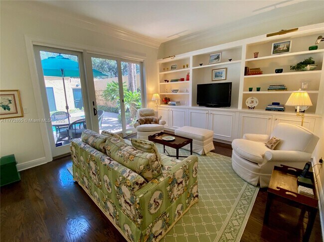 Photo - 11718 SE Florida Ave