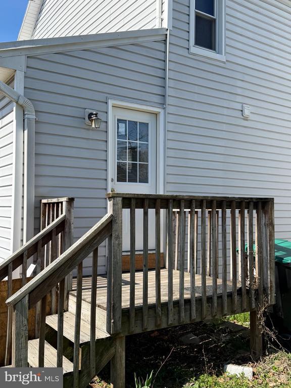 Photo - 310 E Queen St