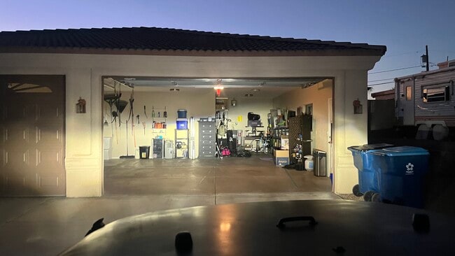 Photo - 1755 Willow Ave