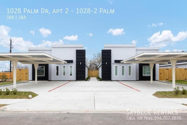Building Photo - 1028 Palm Dr Unit 1028-2 Palm Rental