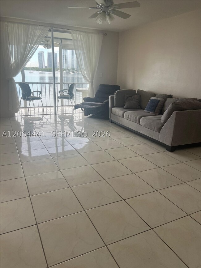 Photo - 2920 Point E Dr Unit N211