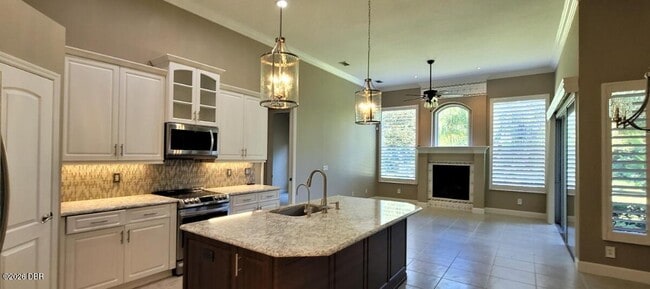 Photo - 802 Westwood Dr
