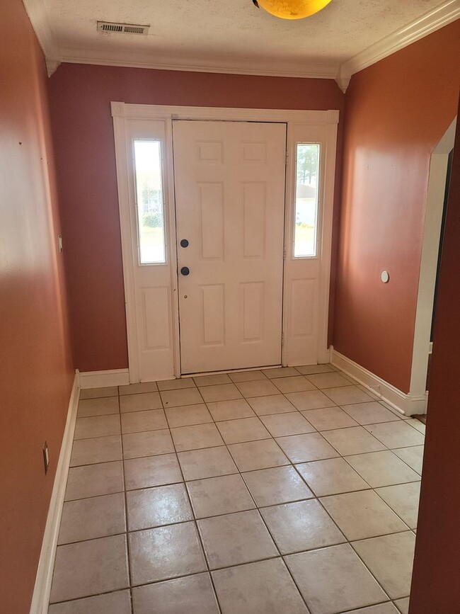 Photo - New to the Rental Market!  3 Bdrm/ 2.5 Bath Tri-Level Home! Located in Quiet Neighborhood!